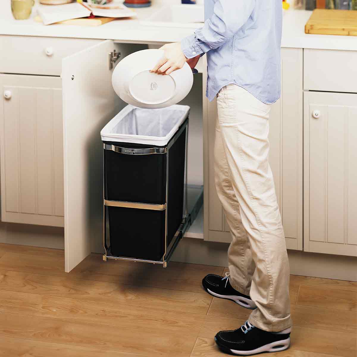 30 Litre, Under Counter Pull-Out Bin, Commercial Grade - Image 5