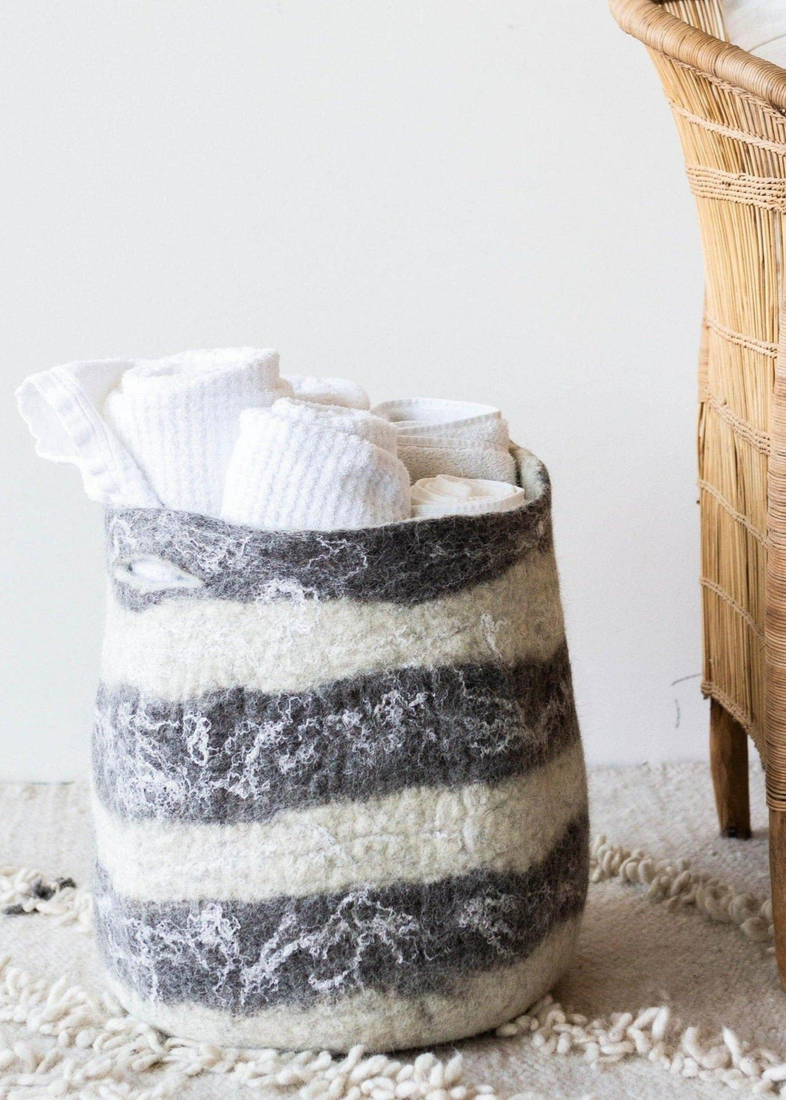 ingobozi-basket-bk-igb01-kanju-interiors-unclassified-38025620750561.jpg Ingobozi Woven Wool African Storage Basket - Image 1