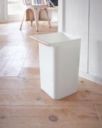 Trash Can - Image 4