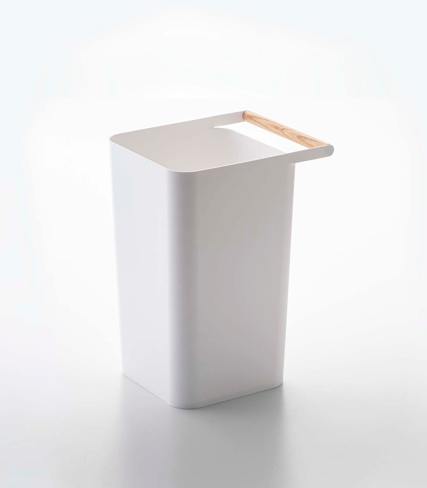 xtdsfjfbgnrdpzxxkodc.jpg Trash Can - Image 1